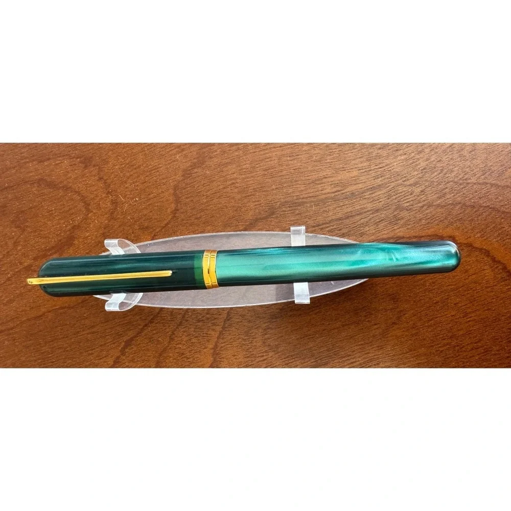 Visconti 1st Edition Green Marble Pericle Rollerball Pen RARE Vintage